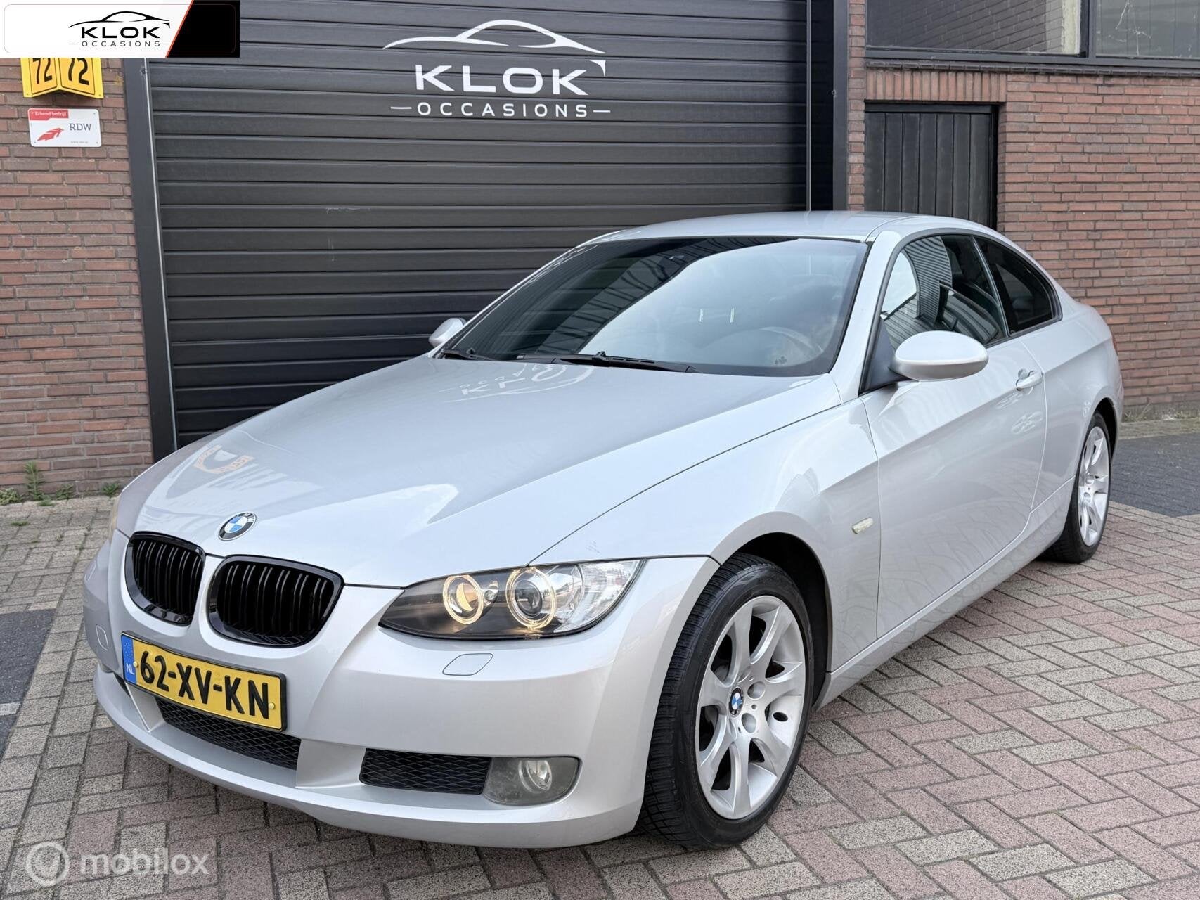 BMW 3-serie Coupé 320i Introduction NAP Clima Cruise Navi, Auto's, BMW, Achterwielaandrijving, 1995 cc, 4 cilinders, 4 stoelen