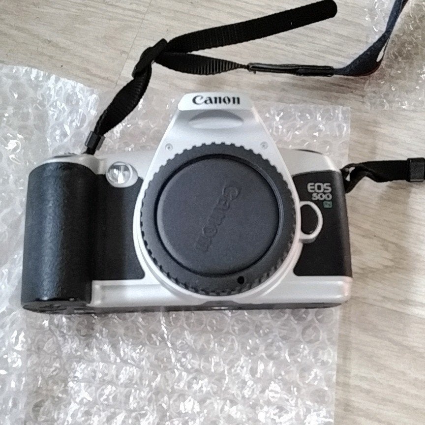 Canon EOS 500N analoge spiegelreflexcamera incl EF zoomlens, Ophalen, Spiegelreflex, Canon, Zo goed als nieuw