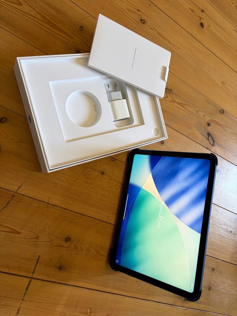 Zo goed als nieuwe blauwe iPad 10e generatie (2022), 10 inch, Blauw, Ophalen of Verzenden, Zo goed als nieuw