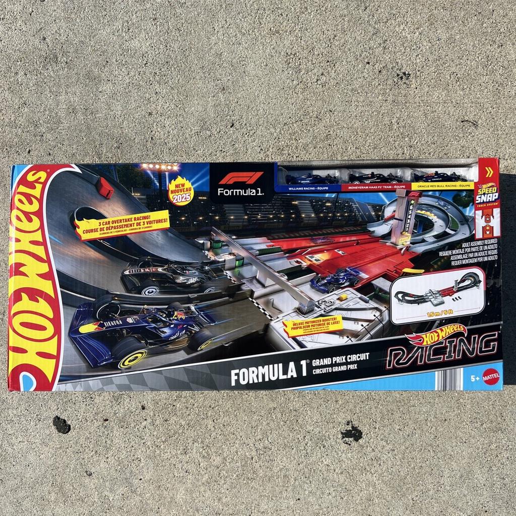 Hot wheels transformers - geresveerd, Overige generaties, Ophalen of Verzenden, Zo goed als nieuw