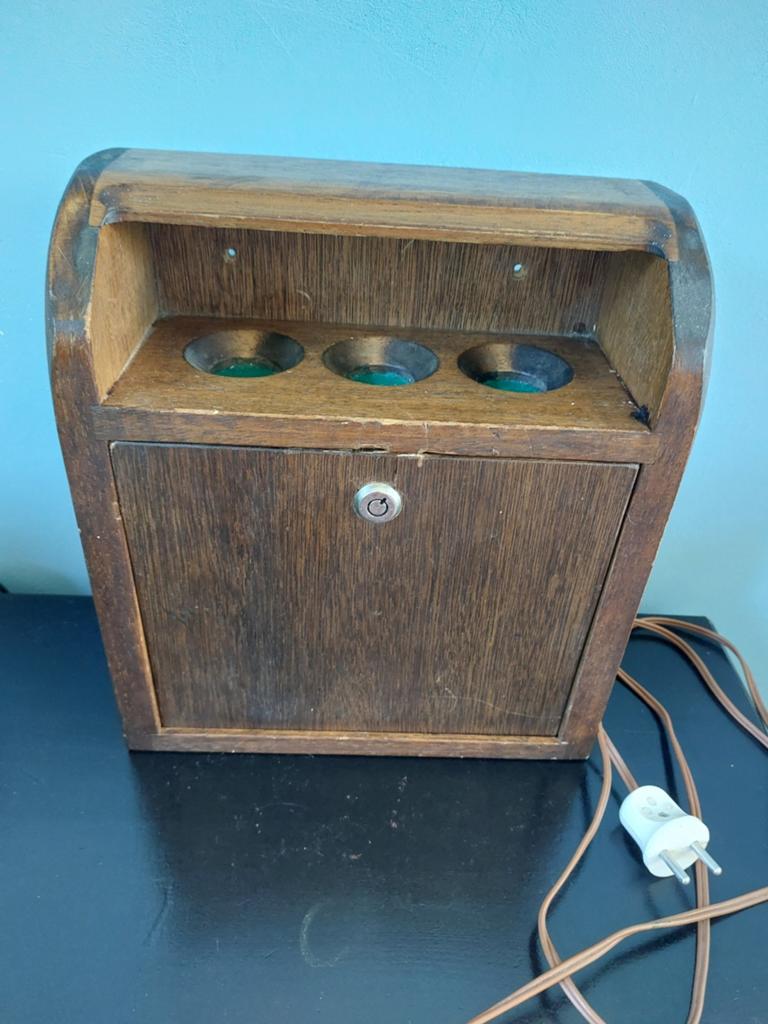 Vintage houten ,biljard klok, Verzamelen, Elektronische Apparatuur, Ophalen of Verzenden, Overige typen
