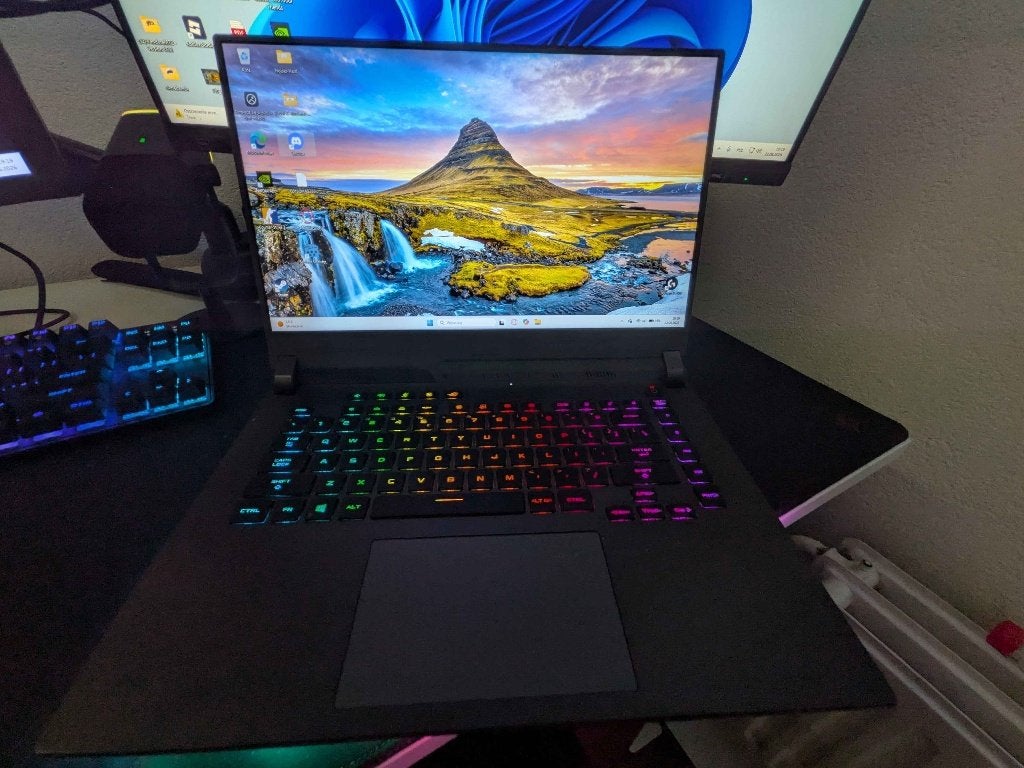ASUS ROG Strix G513QM-HN104T Gaming Laptop - RTX 3060, Computers en Software, Ophalen, Met videokaart, ASUS, Zo goed als nieuw