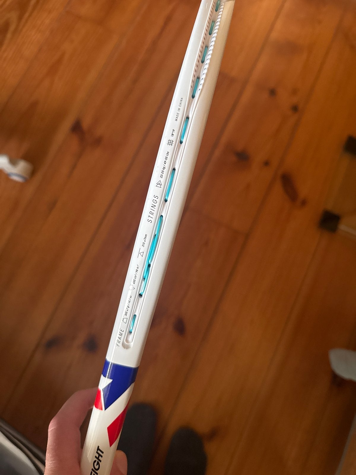 Foto 2 van Set van 3 Tecnifibre T-Fight 305 S tennisrackets L2