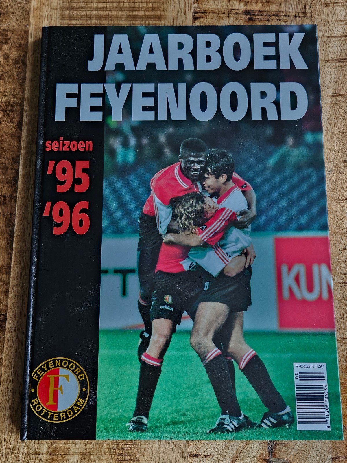 Jaarboek Feyenoord seizoen '95 '96, Ophalen of Verzenden, Gelezen, Balsport