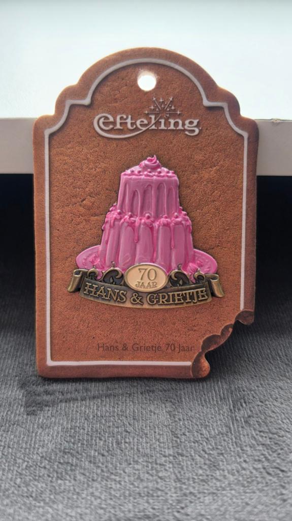 Efteling Hans & Grietje 70 jaar pin - Limited Edition, Verzamelen, Efteling, Ophalen, Nieuw, Button of Speldje