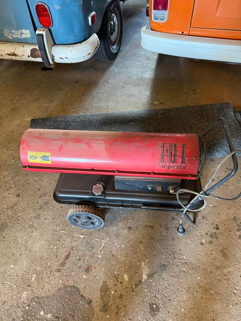 Dieselheater 30kw diesel kachel loodskachel koopje, Ophalen, 30 tot 80 cm, Gebruikt, Kachel