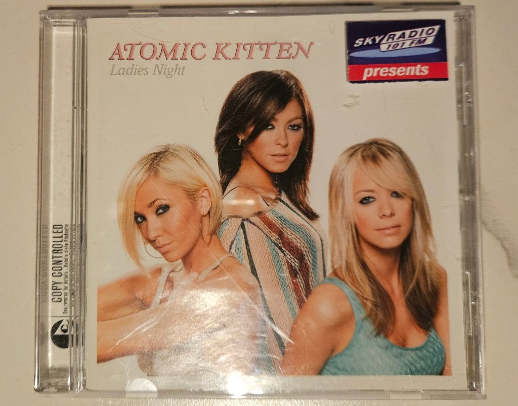 Atomic Kitten Ladies night CD, Cd's en Dvd's, Ophalen of Verzenden