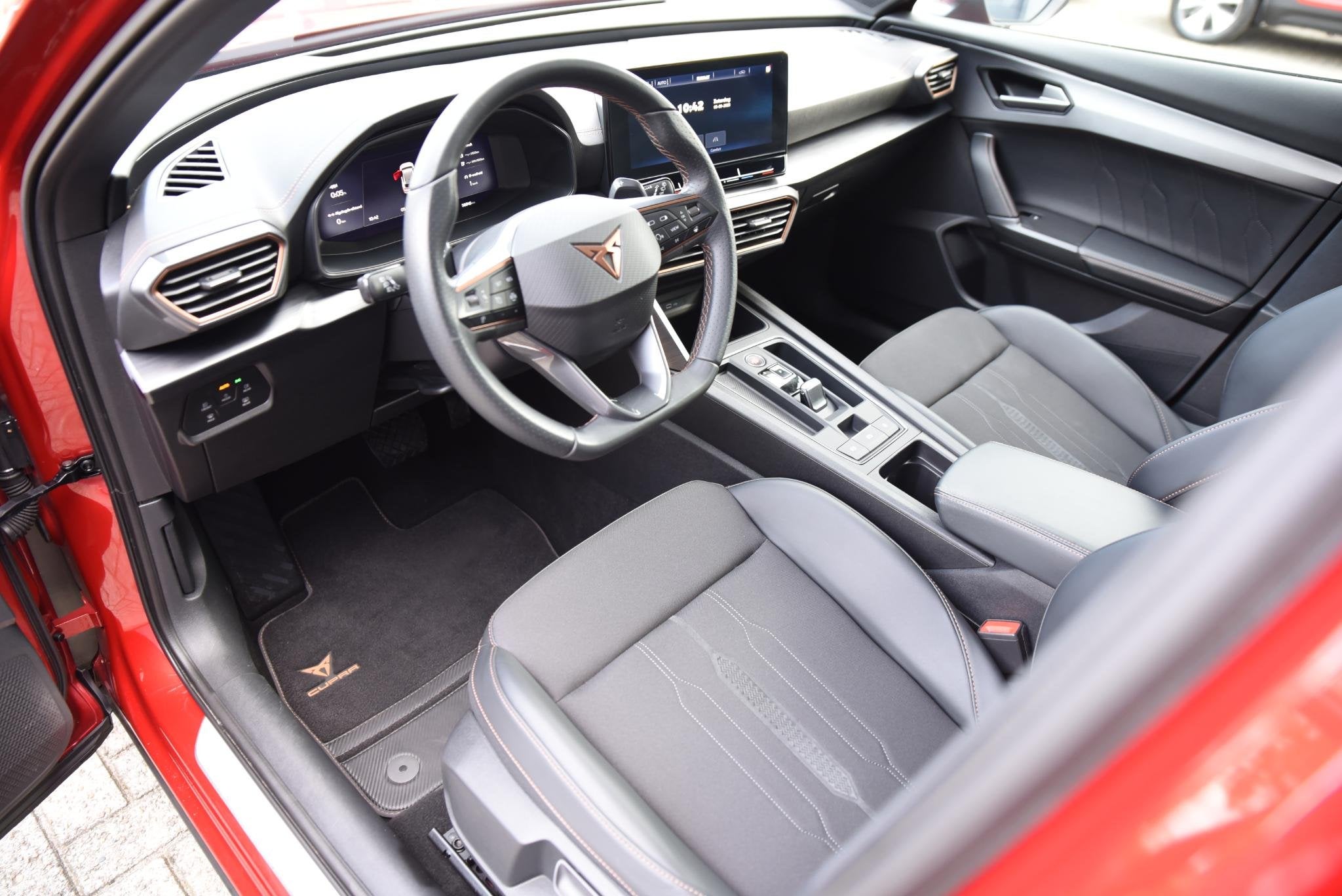 CUPRA Formentor 1.4 e-Hybrid Business Wegklapbare Trekhaak, Stof, Gebruikt, 4 cilinders, Formentor