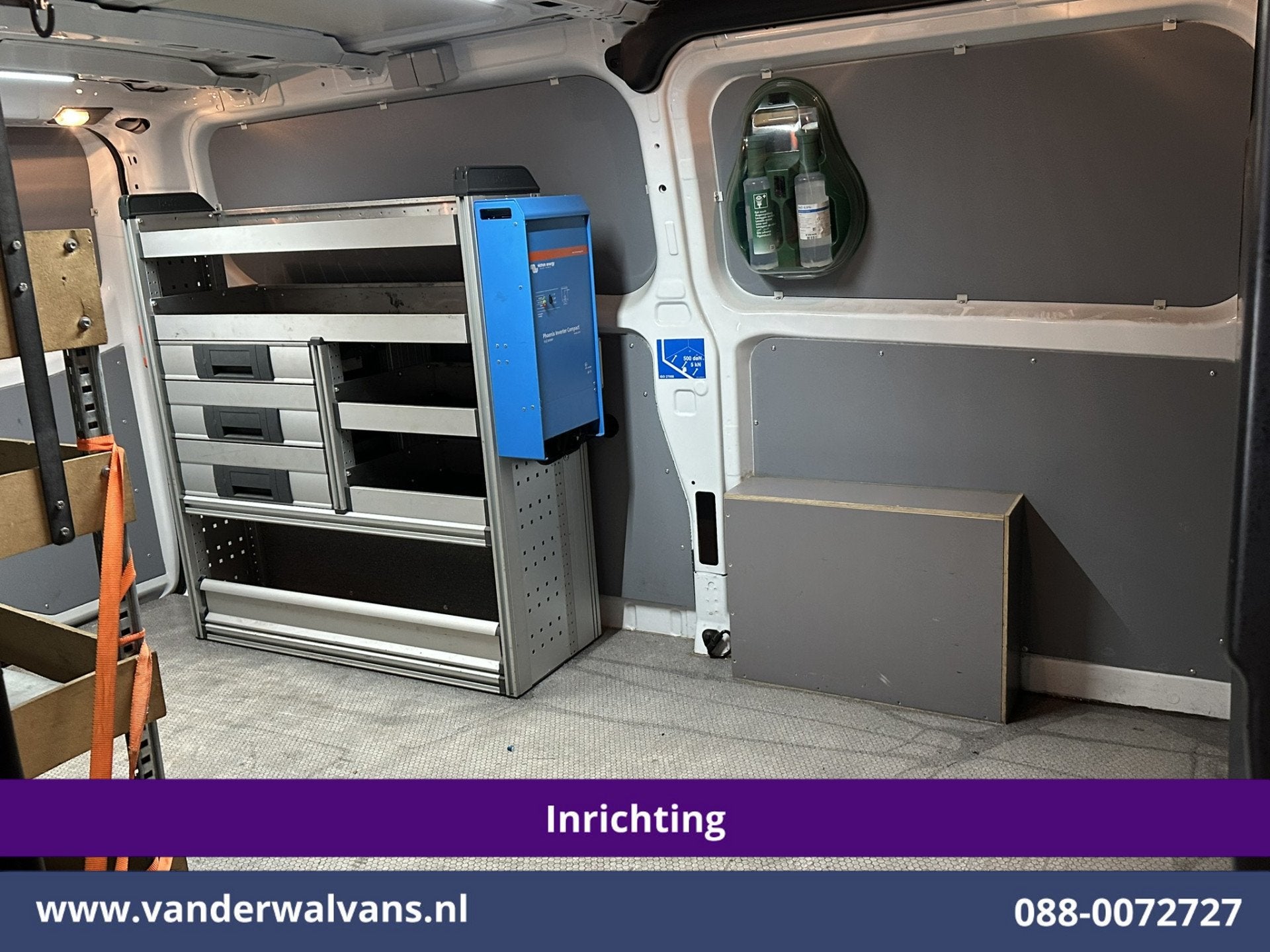 Ford Transit Custom 2.0 TDCI 130pk L2H1 Inrichting Euro6 Air, Auto's, Voorwielaandrijving, Dealer onderhouden, 15 km/l, 4 cilinders