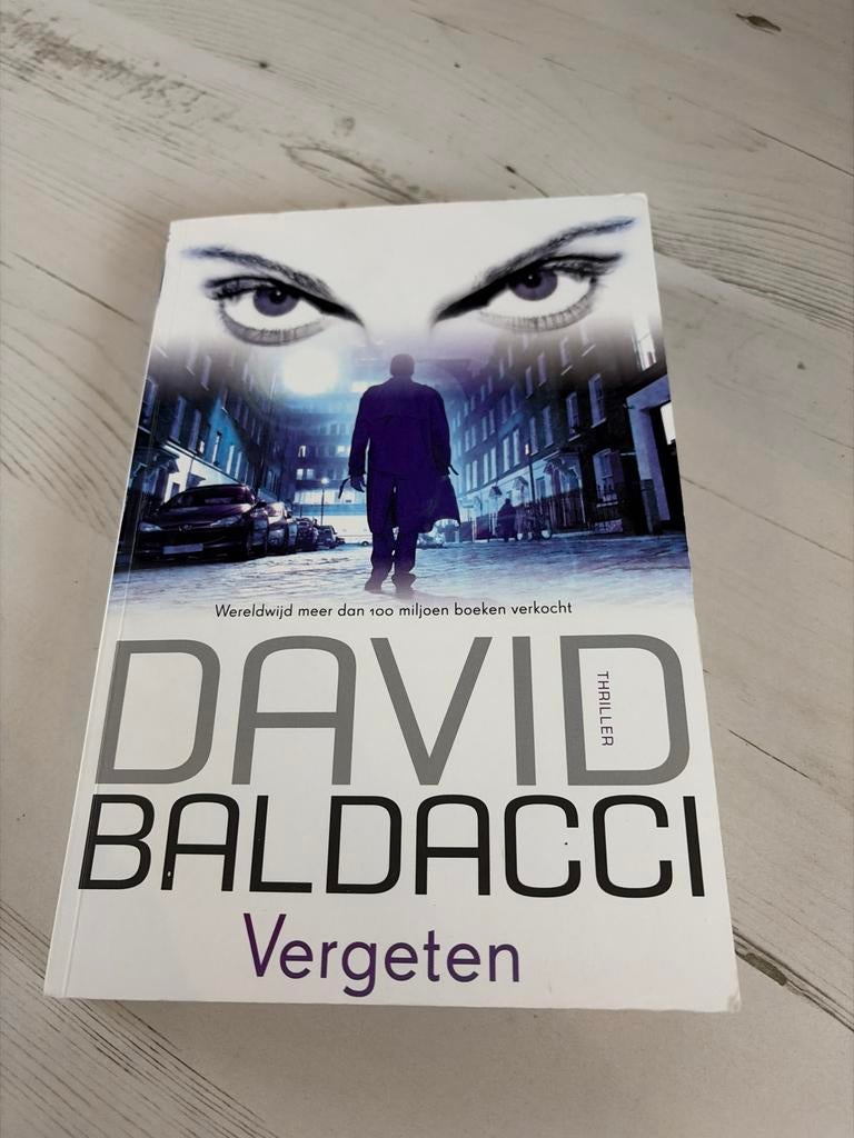 David Baldacci - Vergeten, Europa overig, David Baldacci, Ophalen of Verzenden, Zo goed als nieuw
