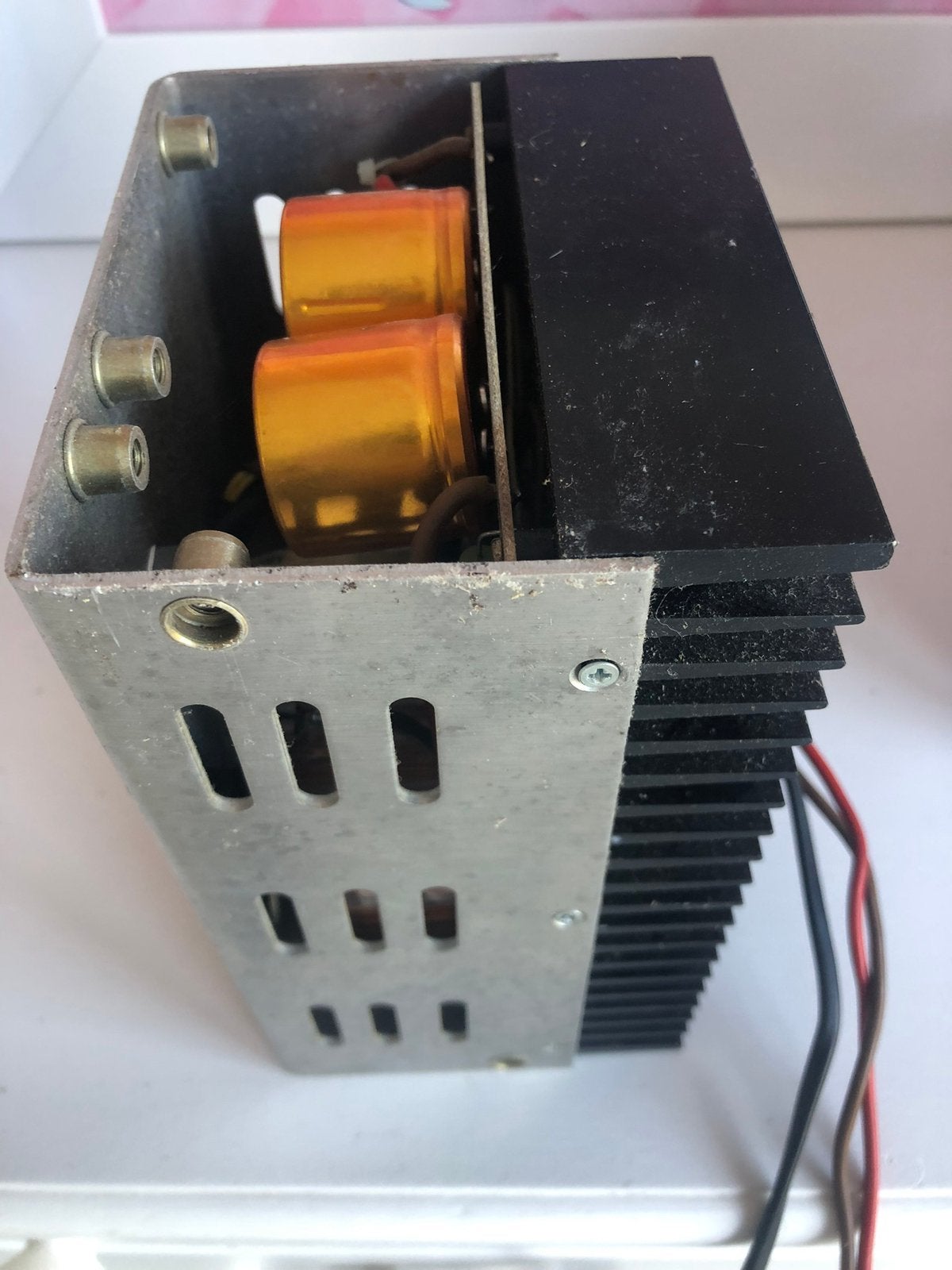 Gestabiliseerde voeding 230-12 volt, Ophalen, Zo goed als nieuw