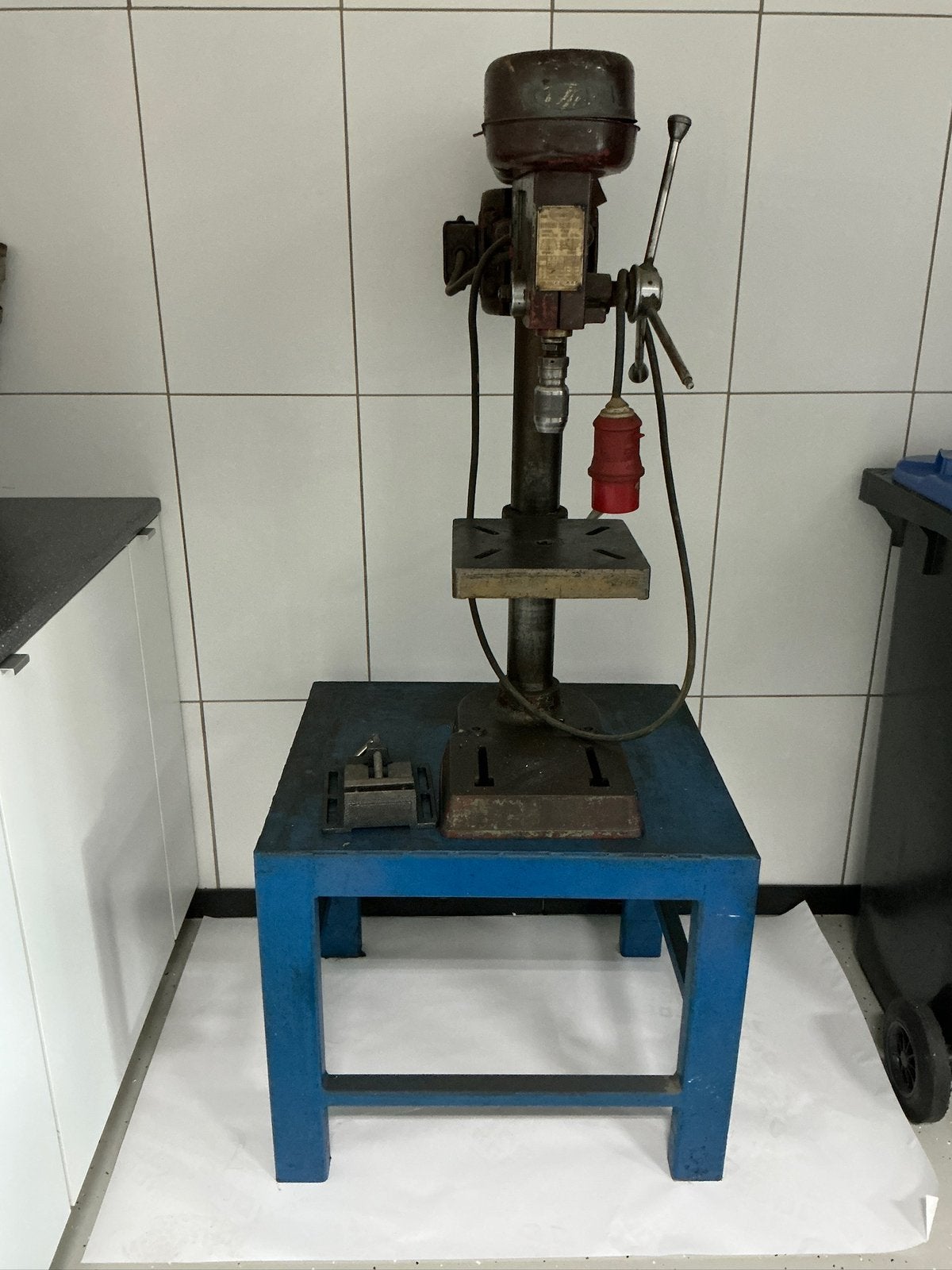 Industriële Kolomboormachine  | werkt op 380  | tafel, Ophalen, Gebruikt, Kolomboormachine