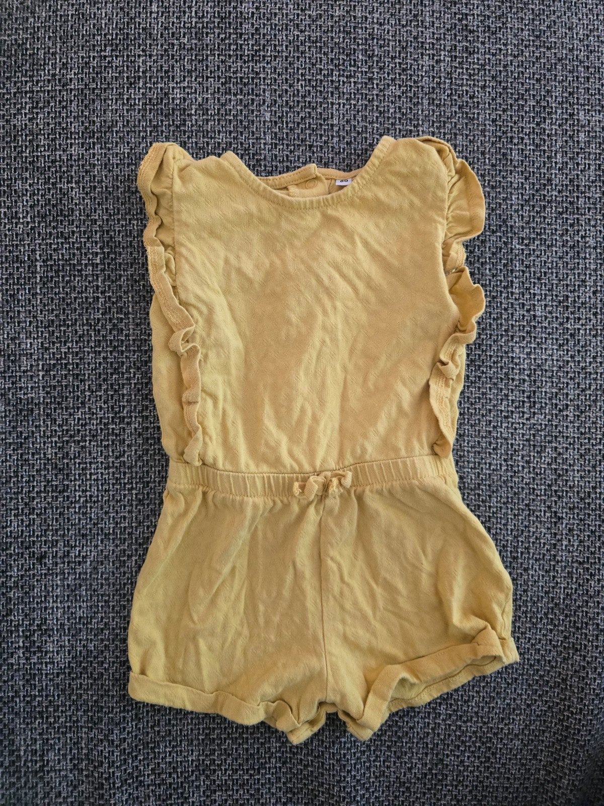 Gele jumpsuit maat 80 van Zeeman, Zeeman, Meisje, Ophalen of Verzenden, Zo goed als nieuw