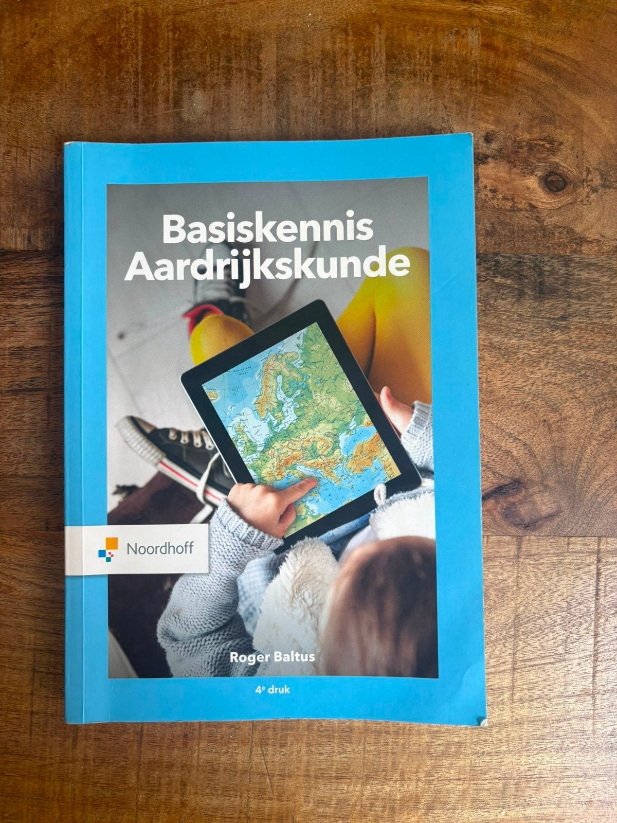 Basiskennis aardrijkskunde 9789001299156, Ophalen of Verzenden, Beta, Zo goed als nieuw, HBO