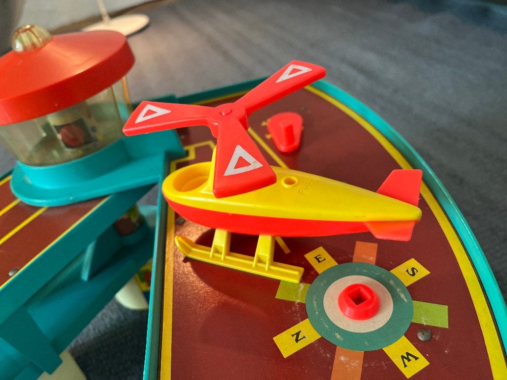 Vintage Fisher Price Play Family Airport #996 (1975), Ophalen, Gebruikt, Speelset