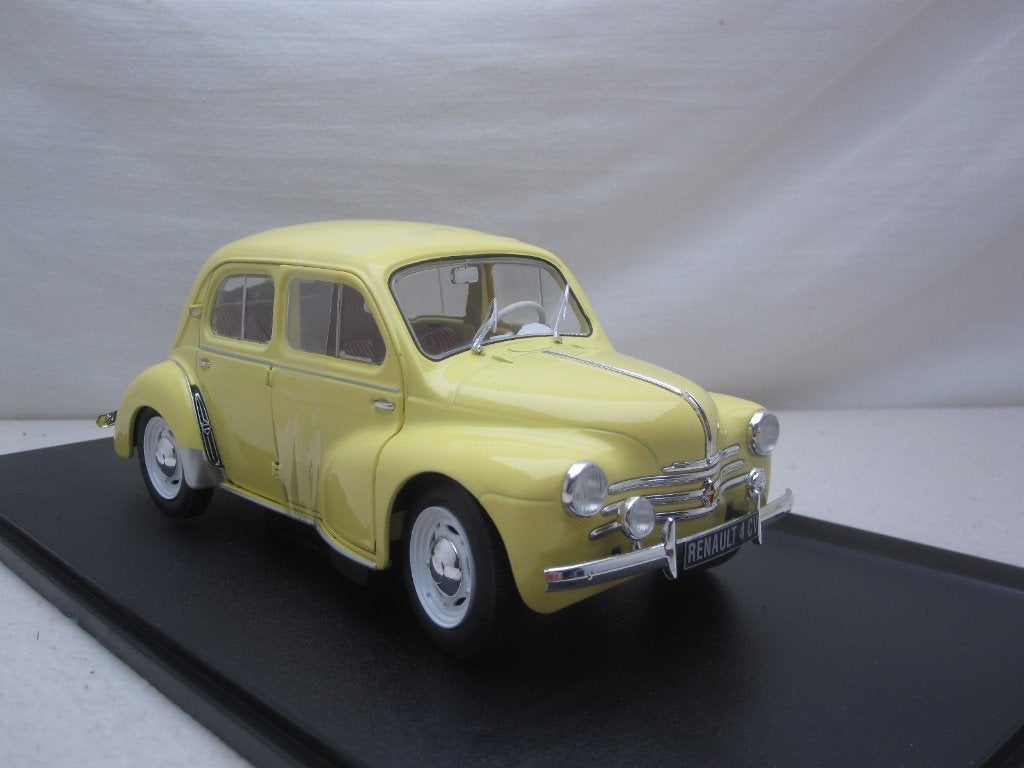 Renault 4CV 1961 Lichtgeel 1:18 Solido, Hobby en Vrije tijd, Modelauto's | 1:18, Ophalen of Verzenden, Nieuw, Auto, Solido
