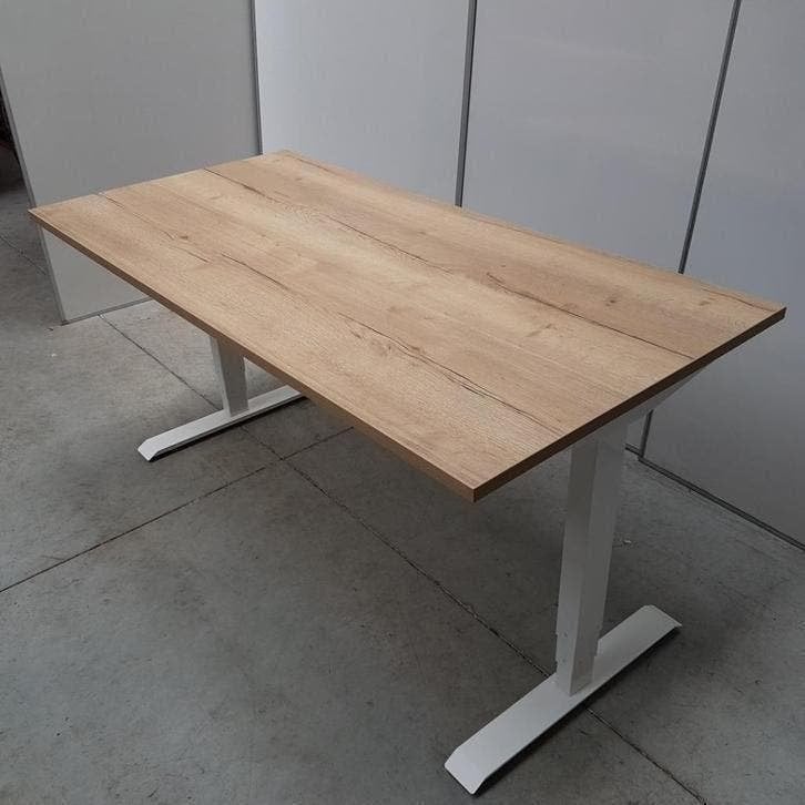 NIEUW! zit-sta bureau, elektrisch instelbaar, hoog-laag buro, Ophalen of Verzenden, Elektrisch, Nieuw