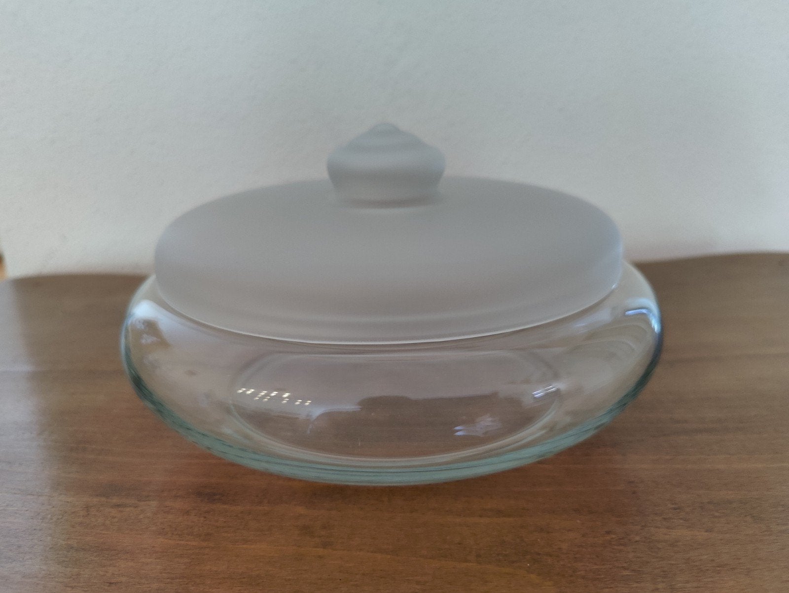 Schitterende vintage glazen koekschaal met deksel, Verzenden, Vintage, Glas, Schaal of Schalen