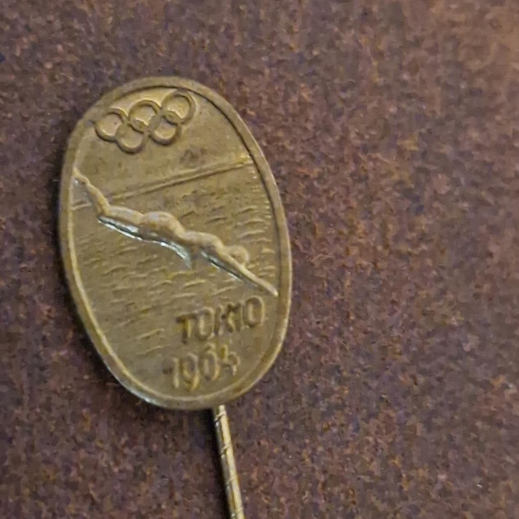 SPELDJE Olympische spelen Tokyo 1964, Ophalen of Verzenden, Zo goed als nieuw, Sport