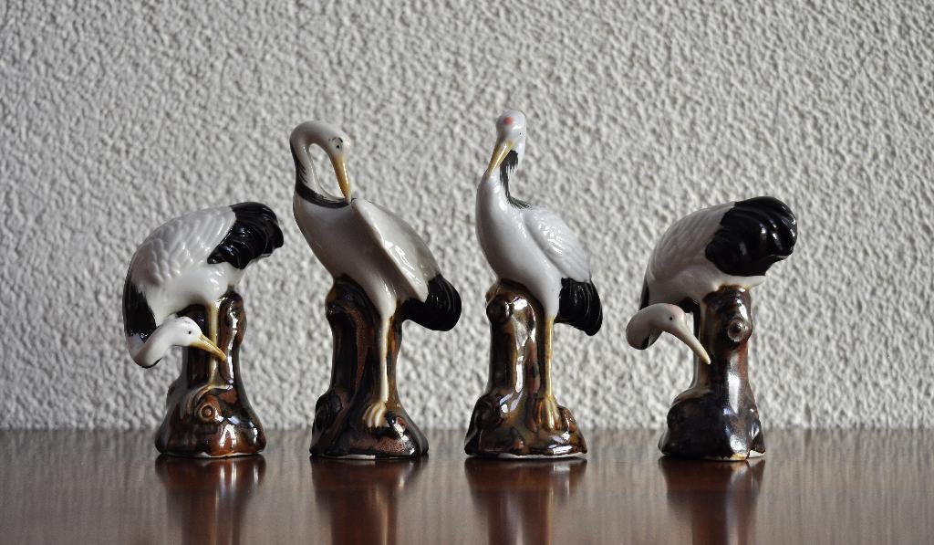 Oud Beeldje Ooievaar 9,5 cm, Ophalen of Verzenden, Zo goed als nieuw, Vogel, Beeldje of Figuurtje