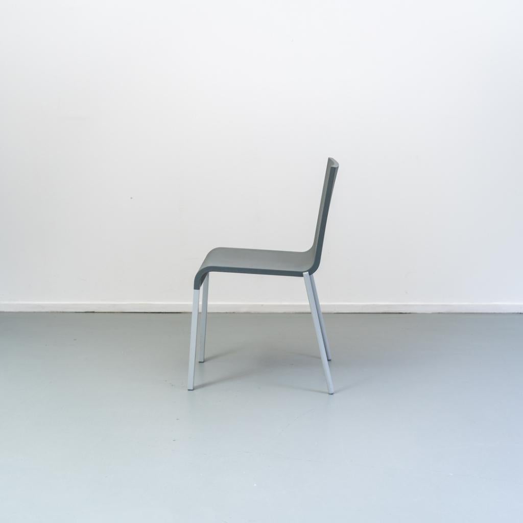 2x Vitra Maarten van Severen .03 Stoel Grijs - Stapelbaar, Niet ingevuld, Overige materialen, Niet ingevuld, Ophalen of Verzenden
