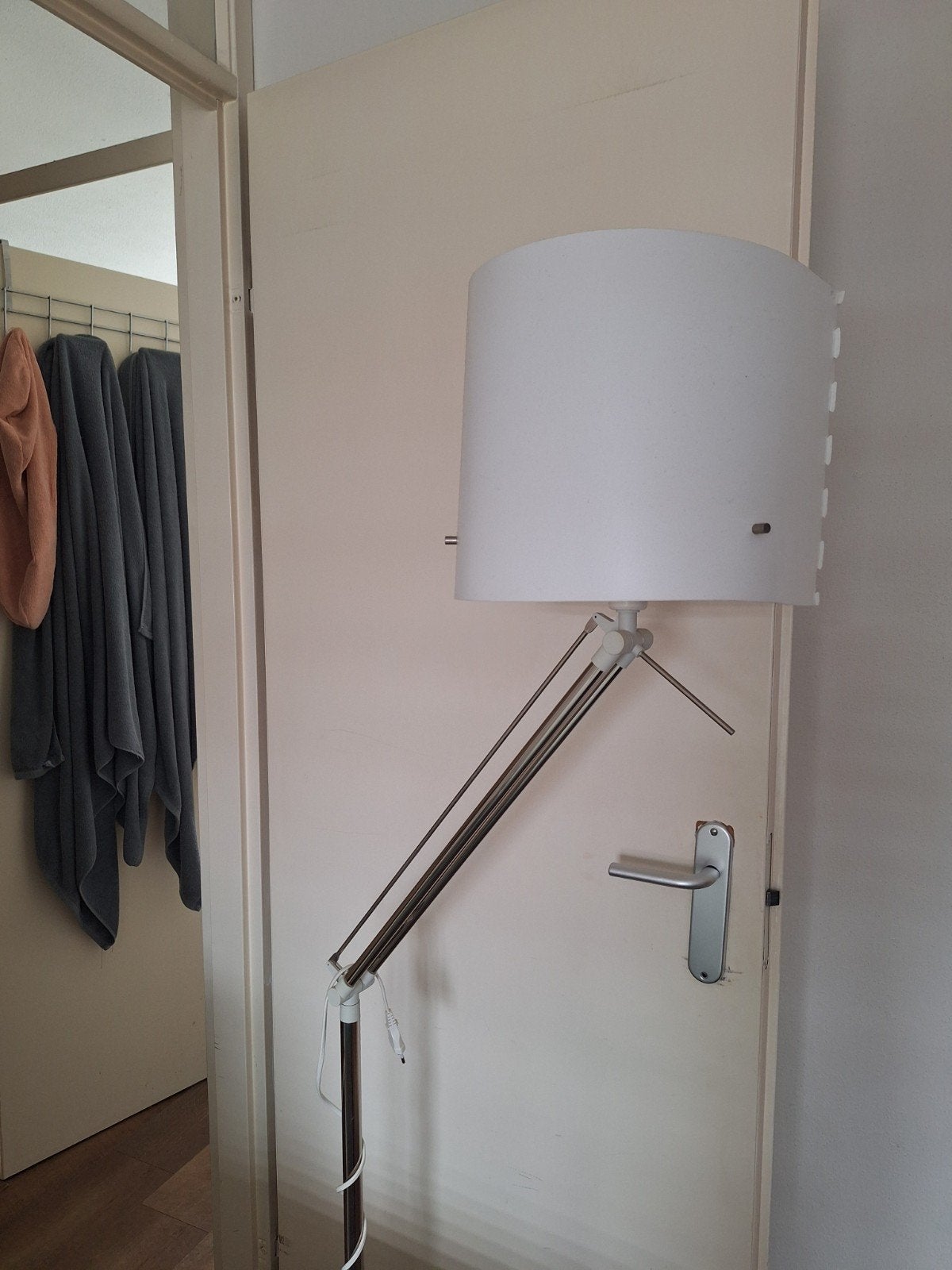 IKEA Verstelbare Vloerlamp, Ophalen, Zo goed als nieuw, 150 tot 200 cm