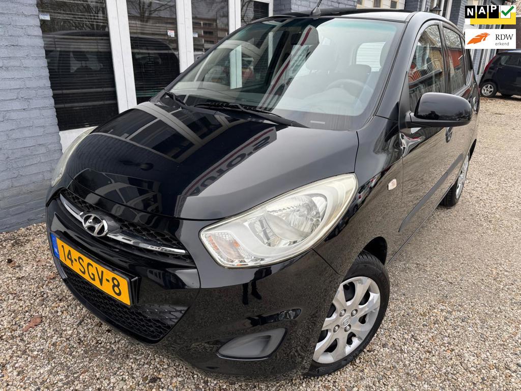 Hyundai I10 1.2 i-Drive Cool, 1 ste EIGENAAR,AIRCO ETC, ORIG, Euro 5, Gebruikt, 4 cilinders, Zwart