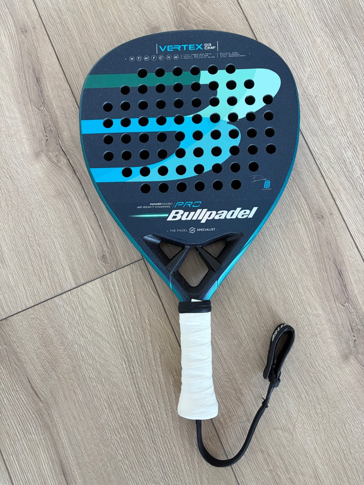 Bullpadel Vertex 03 CMF Padelracket - prima staat, Ophalen of Verzenden, Gebruikt, Padelracket