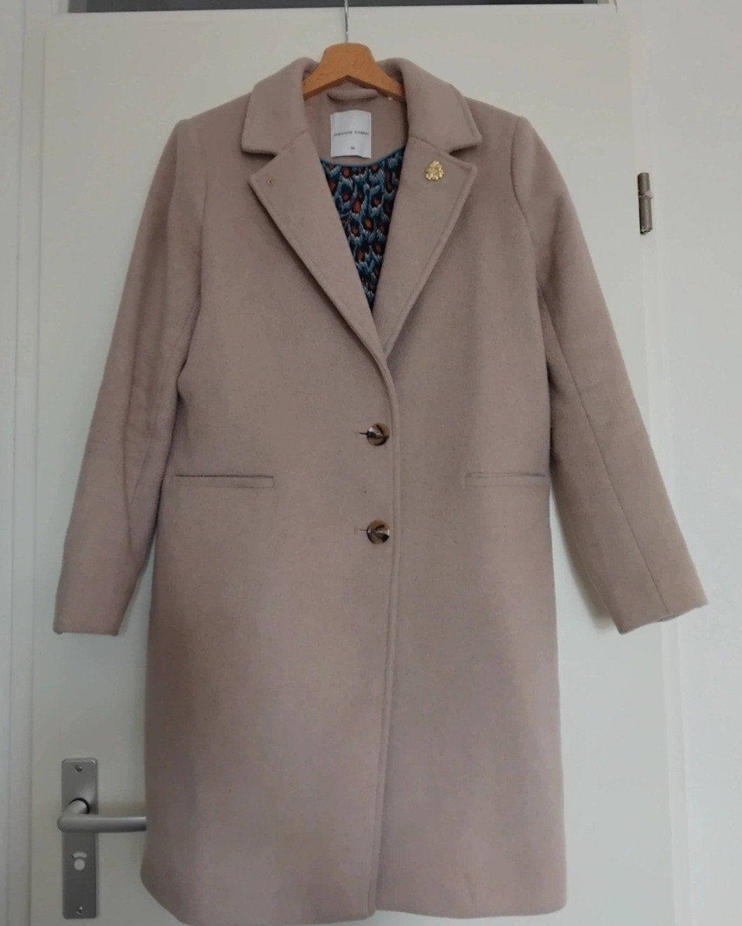 Fabienne Chapot Flori Coat - Beige met print voering, Kleding | Dames, Jassen | Winter, Beige, Ophalen of Verzenden, Zo goed als nieuw