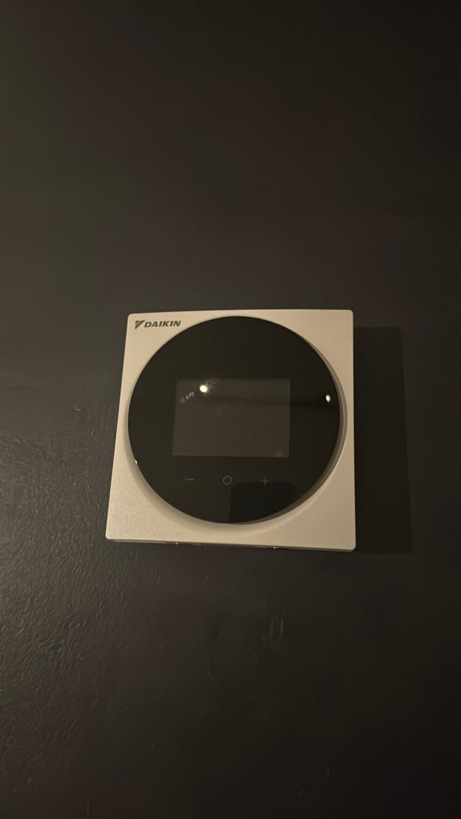 Daikin Madoka bedrade thermostaat voor Daikin Altherma, Ophalen of Verzenden, Zo goed als nieuw