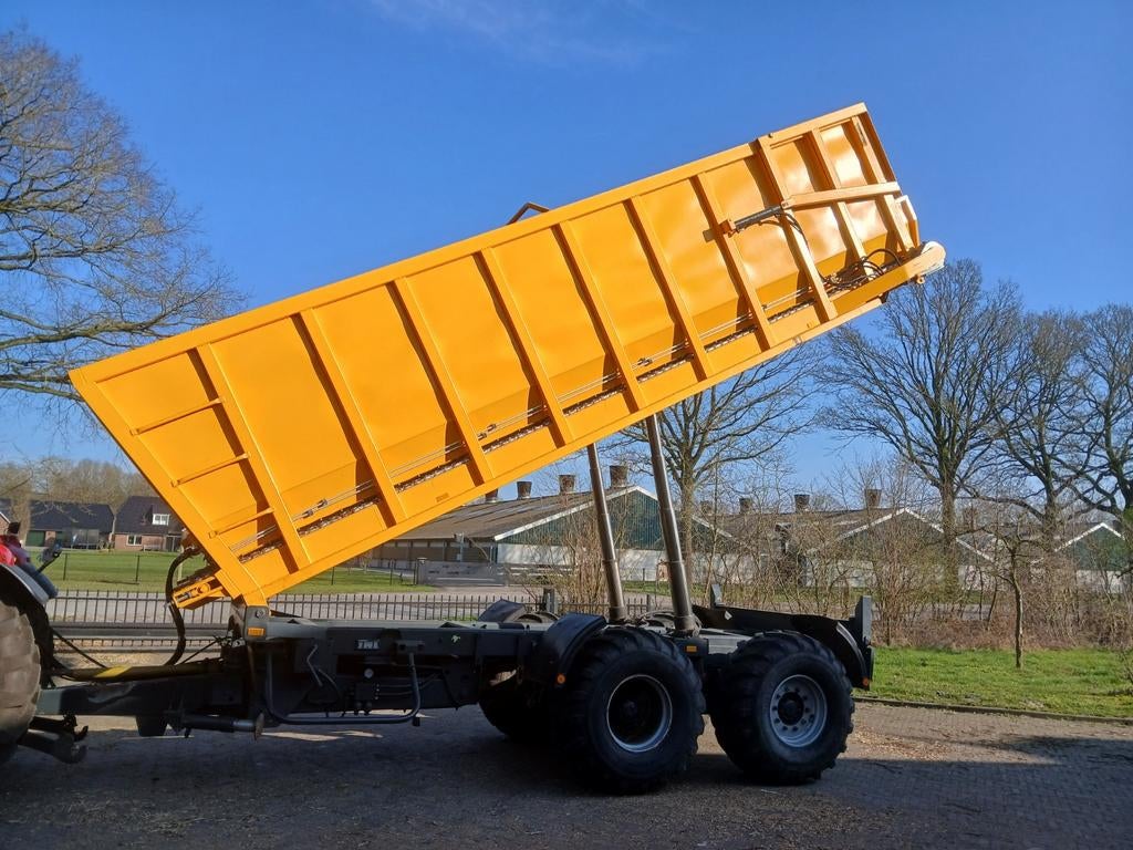 Hooglosser / hoogkiepbak, Ophalen, Transport