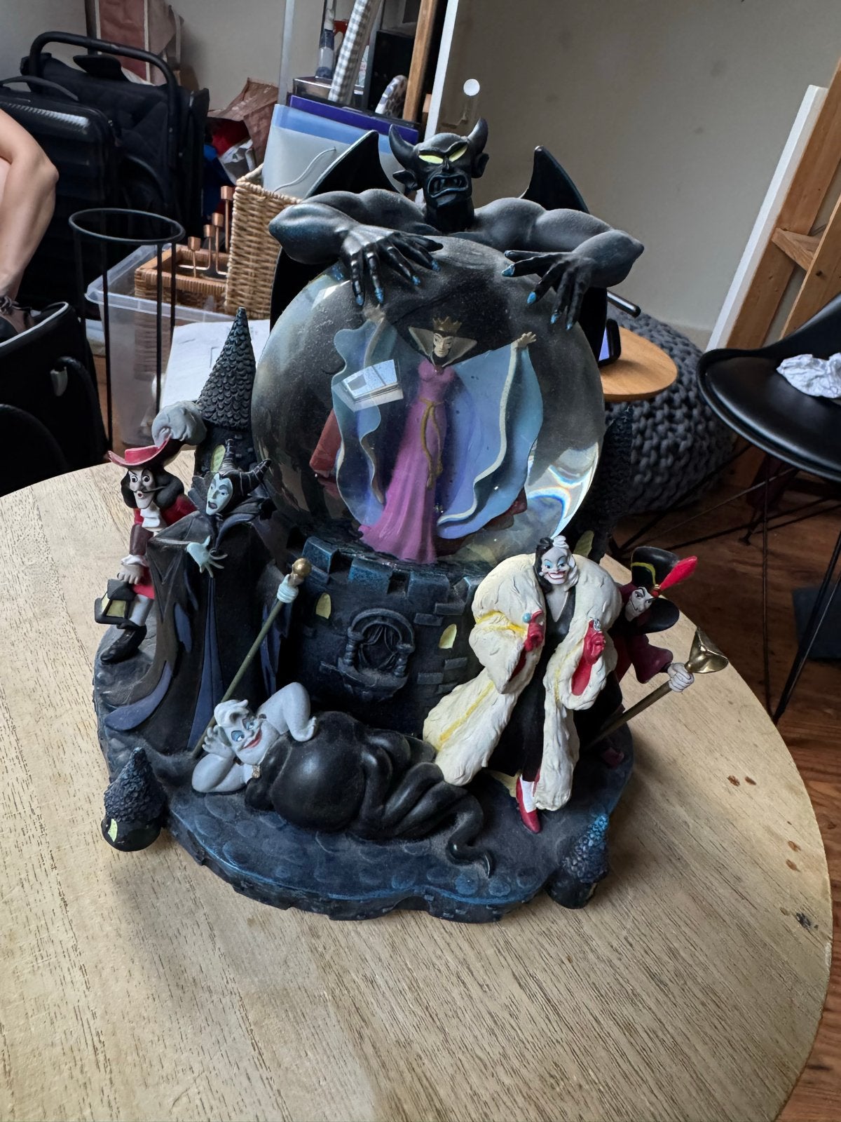 Zeldzame Disney Schurken Sneeuwbol - Verzamelobject, Ophalen, Overige figuren, Zo goed als nieuw, Beeldje of Figuurtje