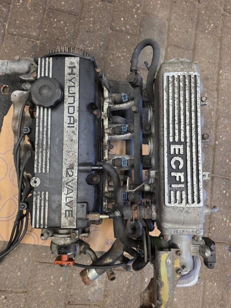 Cilinderkop Hyundai Scoupe, Ophalen of Verzenden, Hyundai