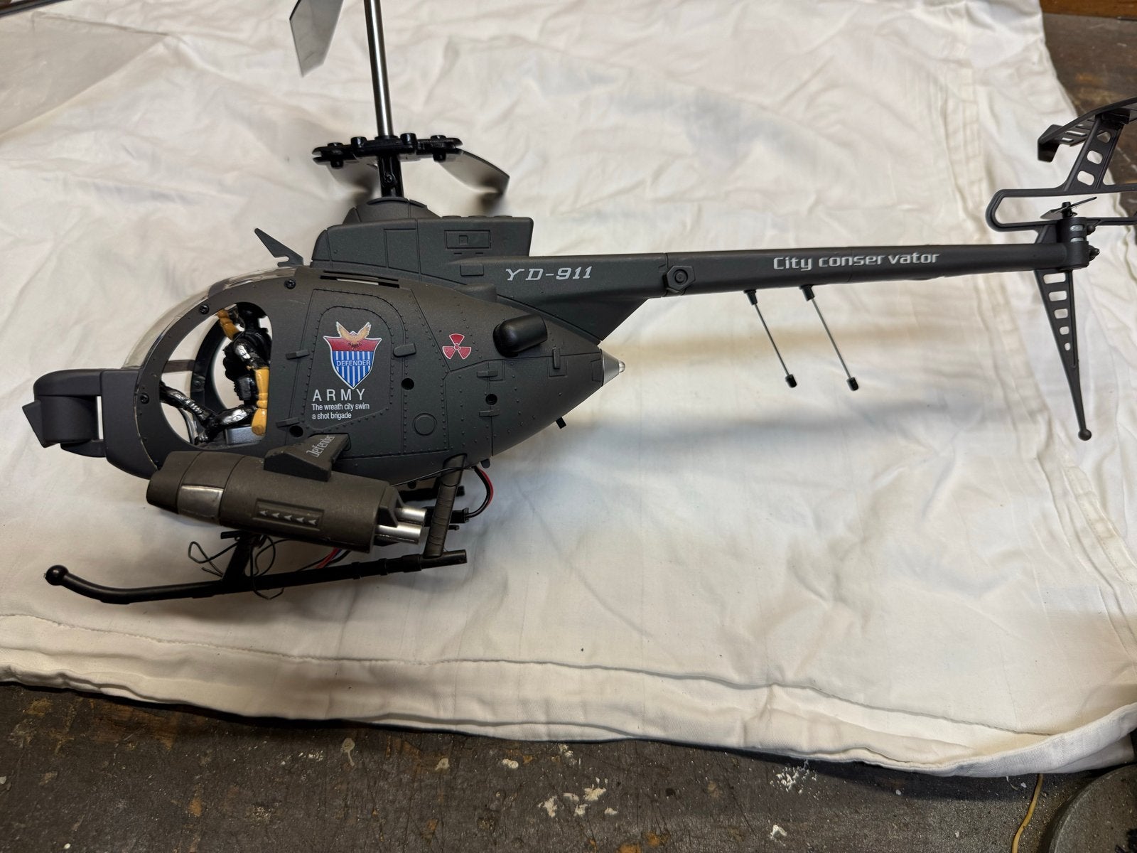 Grote RC Helikopter YD-911 Defender Army - Compleet, Elektro, RTF (Ready to Fly), Helikopter, Ophalen of Verzenden