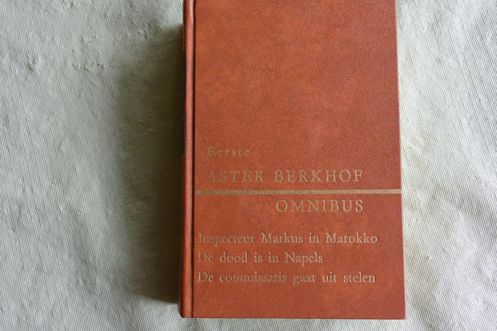 Aster Berkhof. Omnibus 1., Ophalen of Verzenden, Zo goed als nieuw, Aster Berkhof, België