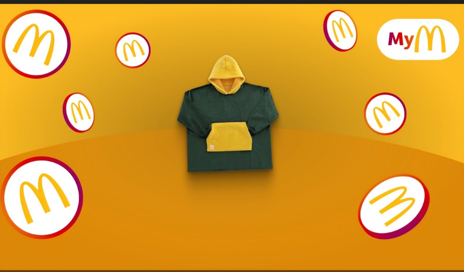 McDonald's Limited Edition MyMcDonald's Snuggle Hoodie, Kleding | Dames, Overige Dameskleding, McDonald's, Ophalen of Verzenden