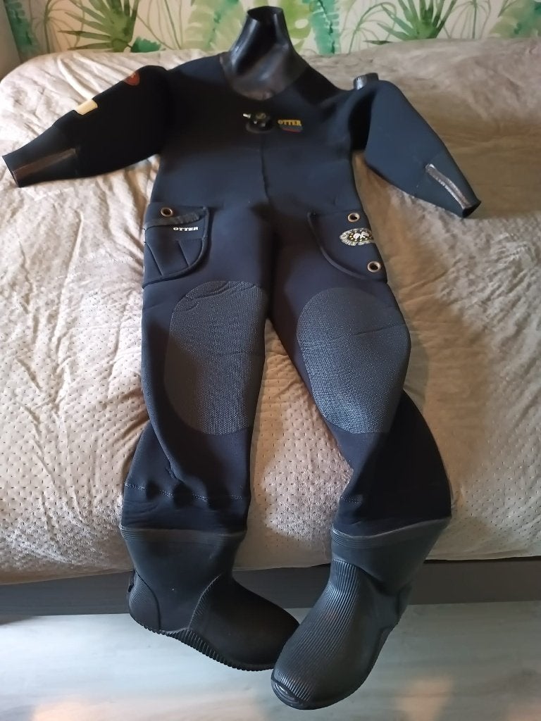 Compressed neopreen droogpak - maat M - schoenmaat 42, Watersport en Boten, Duiken, Ophalen, Gebruikt, Duikpak