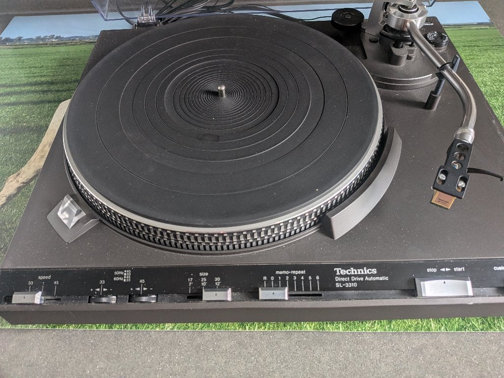 Foto 3 van Technics SL-3310 Direct Drive Automatische Platenspeler