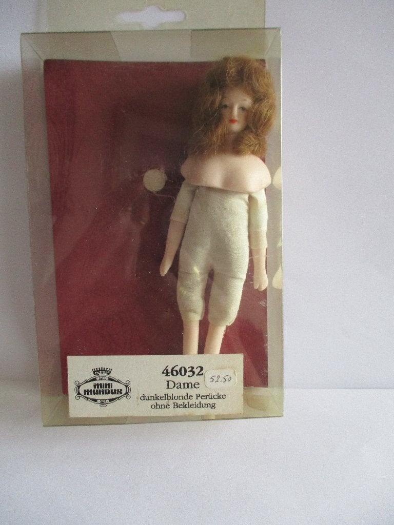 poppenhuis popje Mini mundus, Ophalen of Verzenden, Zo goed als nieuw, Popje