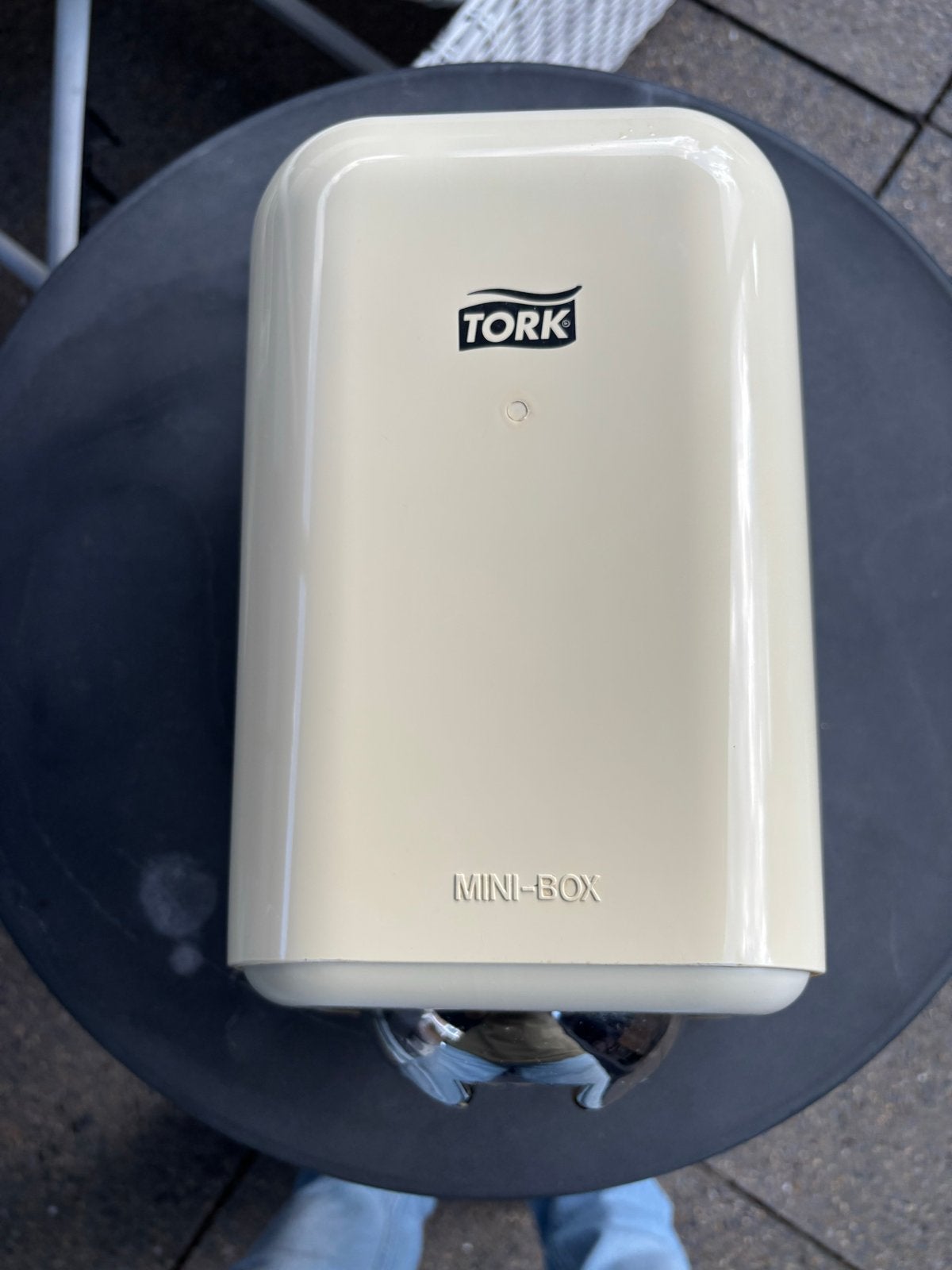 Tork M1 Mini-Box dispenser - licht vergeeld, goede staat, Ophalen, Gebruikt