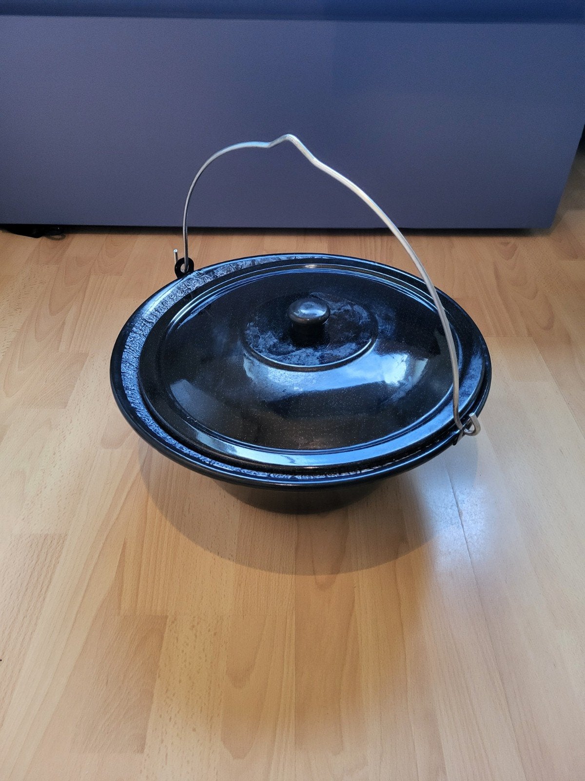 Emaille heksenketel 40 cm doorsnee, zo goed als nieuw, Ophalen of Verzenden, Zo goed als nieuw