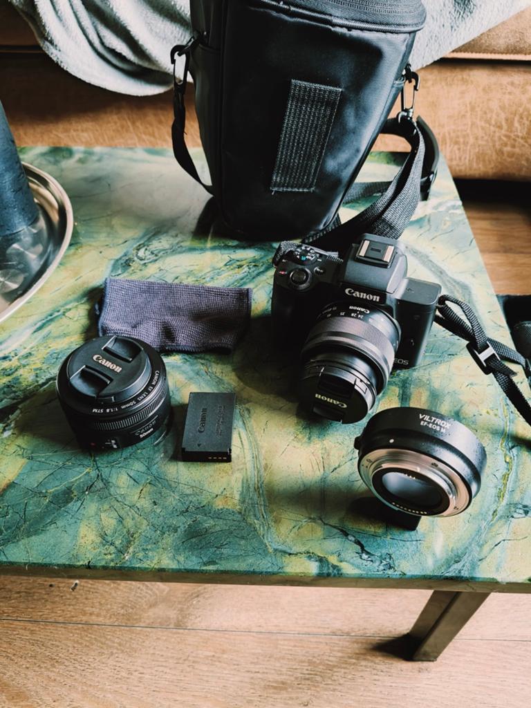 Canon EOS M50 super netjes, Spiegelreflex, Canon, Ophalen of Verzenden, Zo goed als nieuw