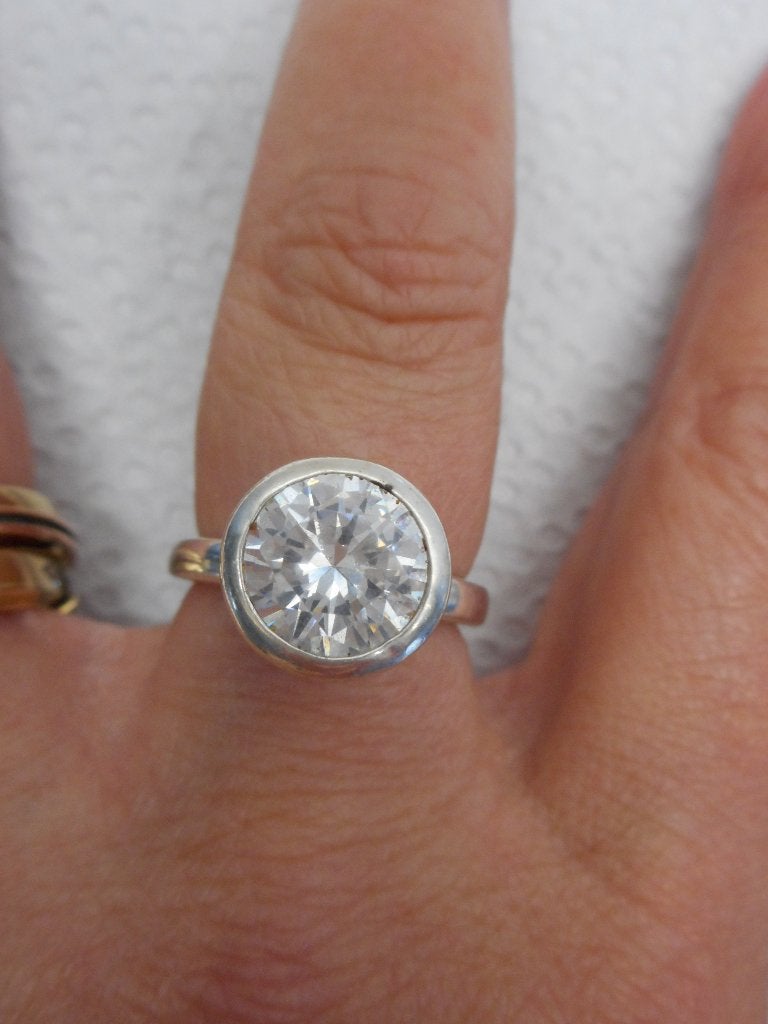 Zilveren ring met grote heldere steen maat 16,75 nr.666, Verzenden, Dame, Zilver, Zilver