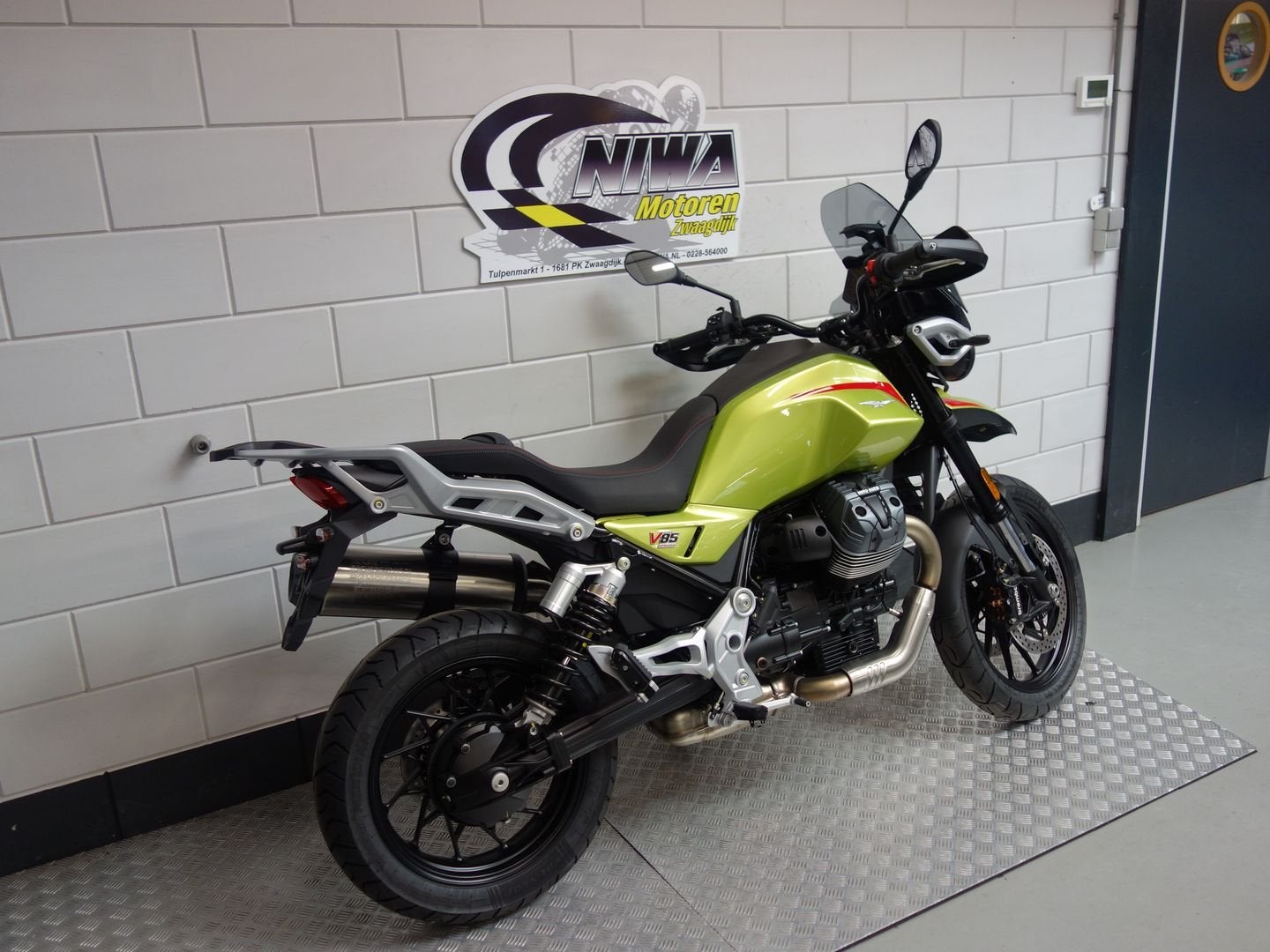 MOTO GUZZI V 85 Strada, Motoren, Motoren | Moto Guzzi, 853 cc, 2 cilinders, Motorrijbewijs A, Bedrijf
