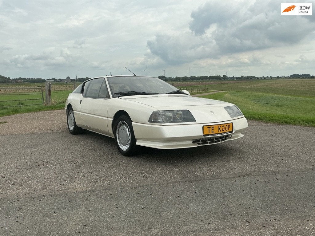 Renault Alpine 2.8 V6 A 310 01/06/1987, Auto's, Achterwielaandrijving, Gebruikt, 2664 cc, Wit