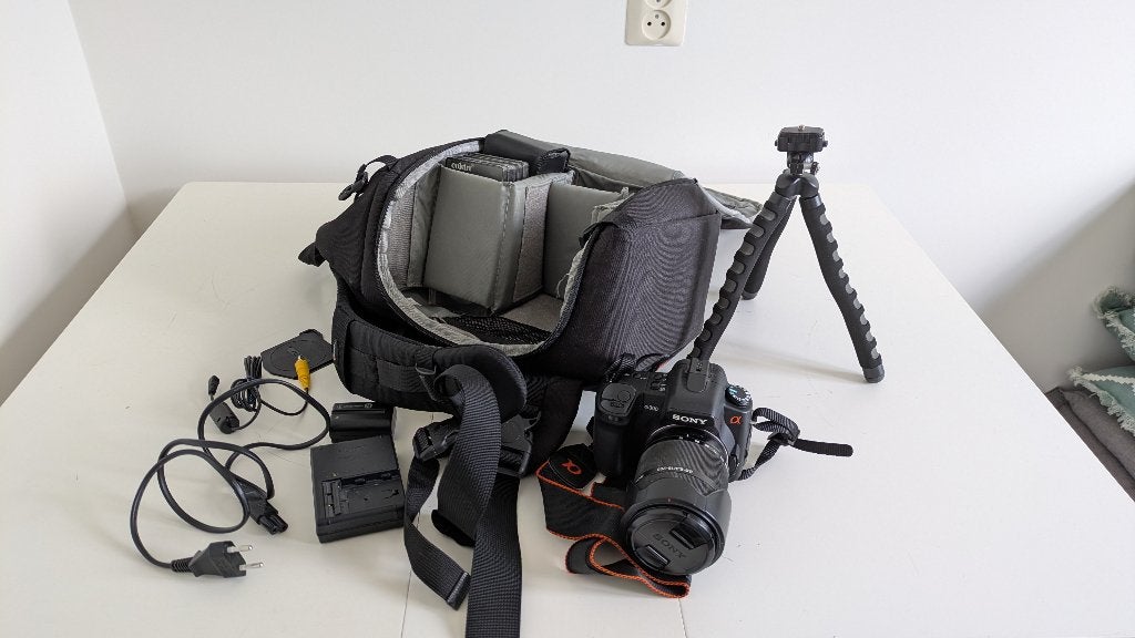 Sony α 300 met extra lens, tas en Cokin filters, Audio, Tv en Foto, Fotocamera's Digitaal, Ophalen, Gebruikt, Spiegelreflex, 10 megapixels