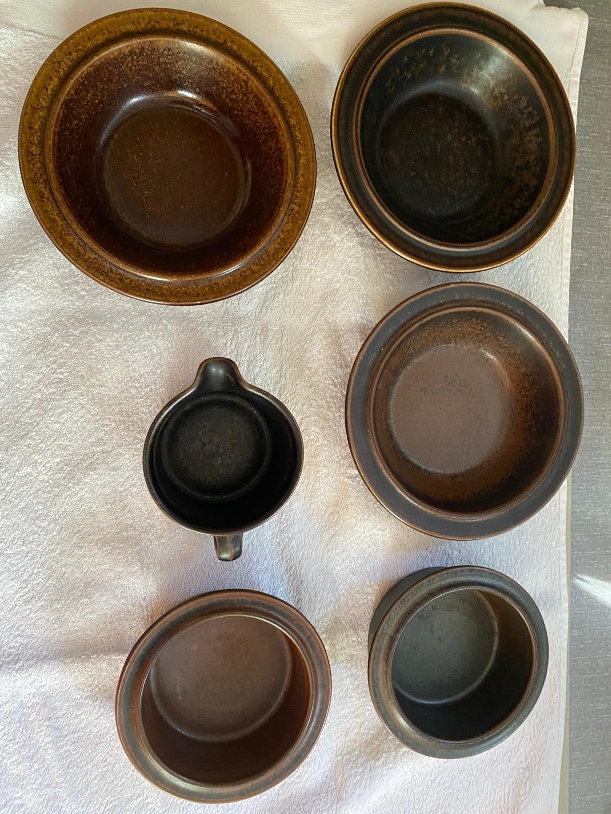 Arabia Ruska servies - Vintage bruin aardewerk, Ophalen, Vintage, Aardewerk, Compleet servies