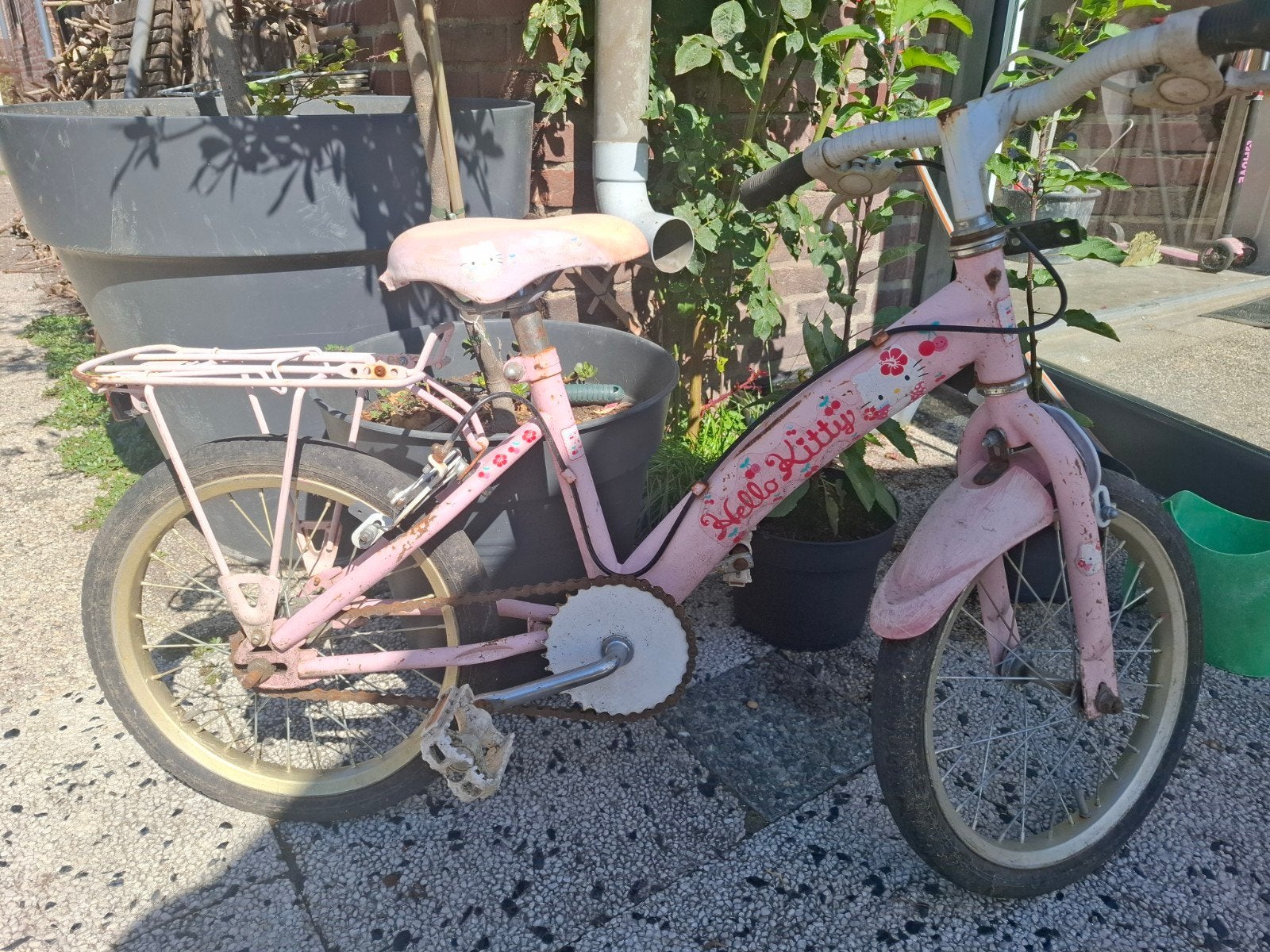 Roze Hello Kitty kinderfiets - 16 inch, Ophalen, Hello Kitty, Velgrem, 16 tot 20 inch