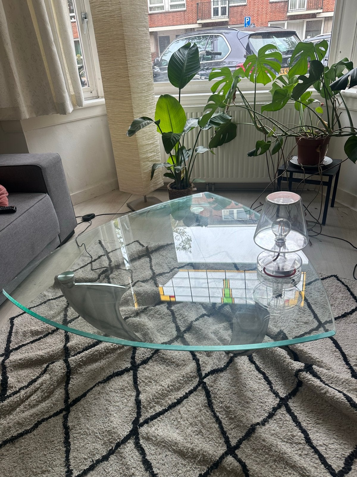 Vintage glazen salontafel met uniek design, Ophalen, Gebruikt, 100 tot 150 cm, Glas