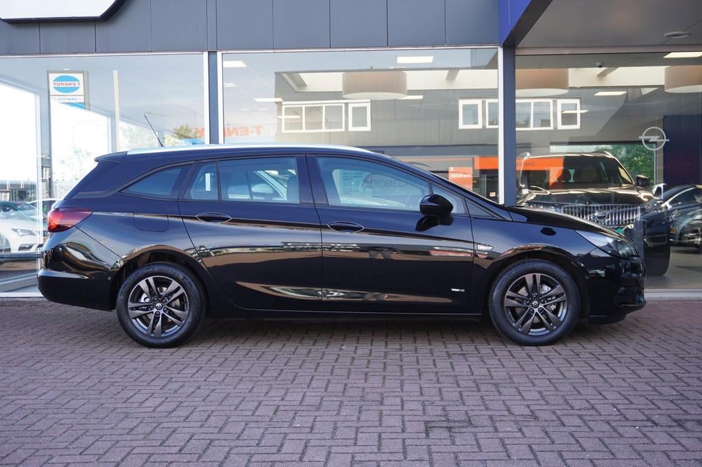 Opel Astra Sports Tourer 1.2 Design & Tech | 82.000KM | 2022, Euro 6, 1199 cc, Automatische klimaatregeling, Leder en Stof